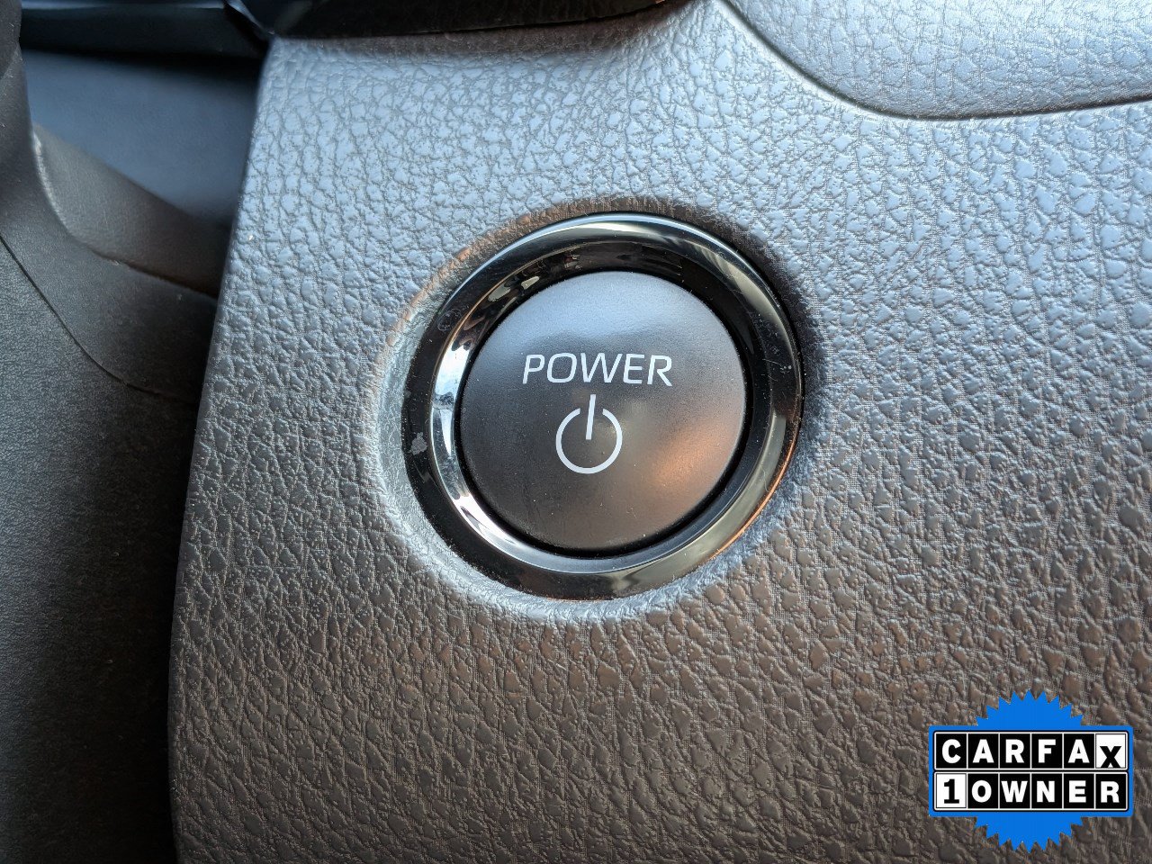 Used 2025 Toyota Camry SE FWD image 29