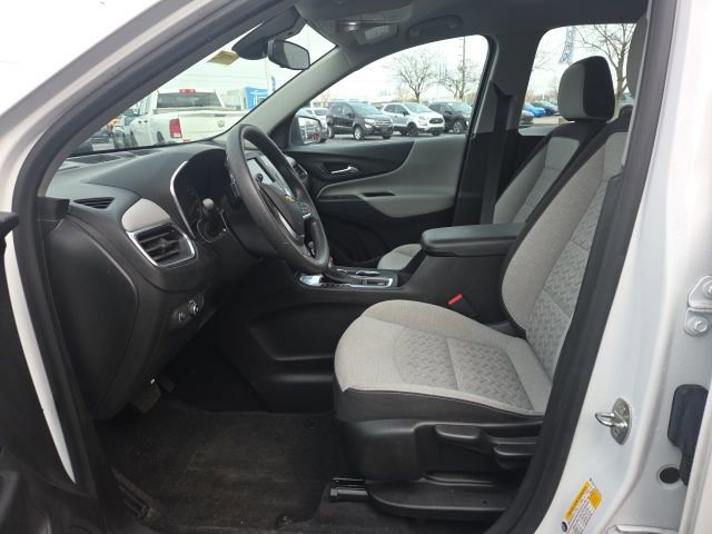 Used 2022 Chevrolet Equinox LS w/ LPO, Floor Liner Package image 21