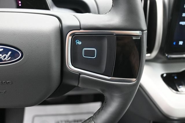 Certified 2025 Ford Expedition Active AWD/4WD image 14