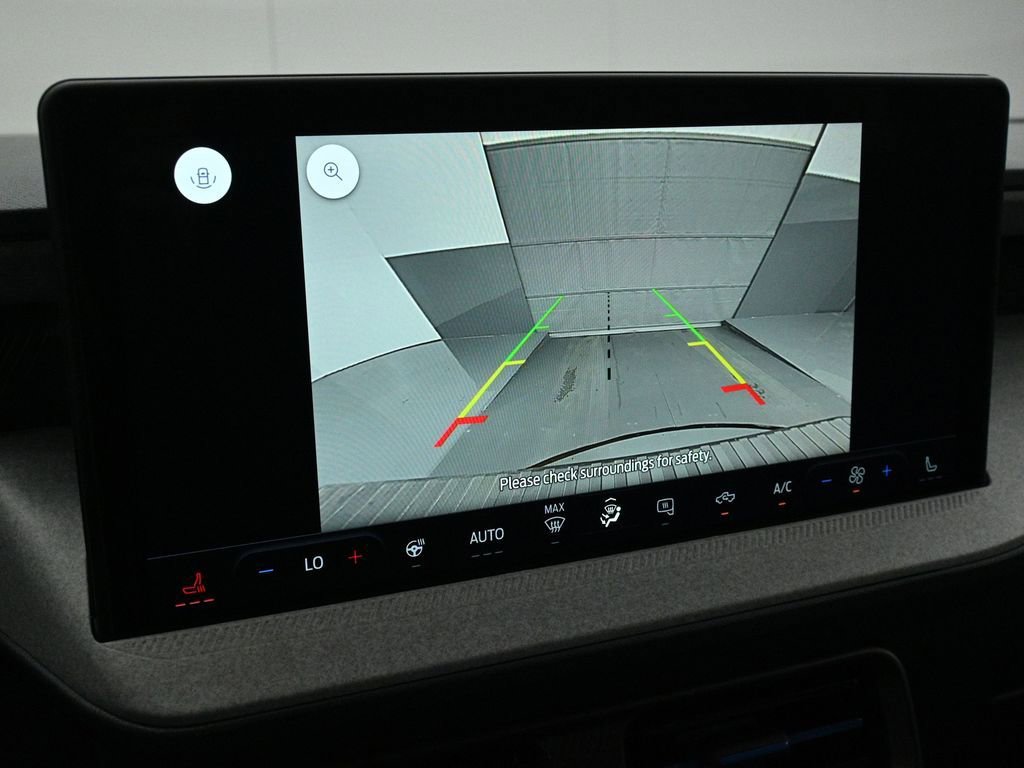 Certified 2025 Ford Maverick XLT w/ XLT Luxury Package image 16