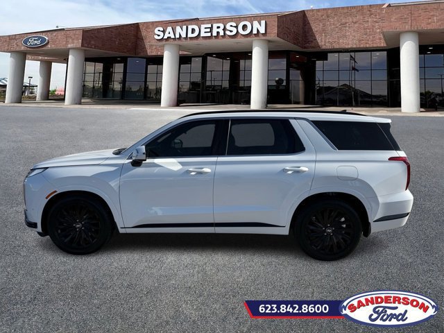 Used 2024 Hyundai Palisade Calligraphy image 2