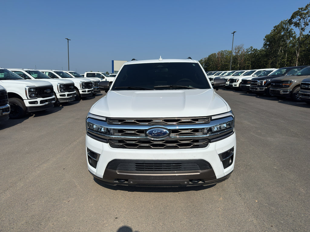 Certified 2024 Ford Expedition Max King Ranch AWD/4WD image 2