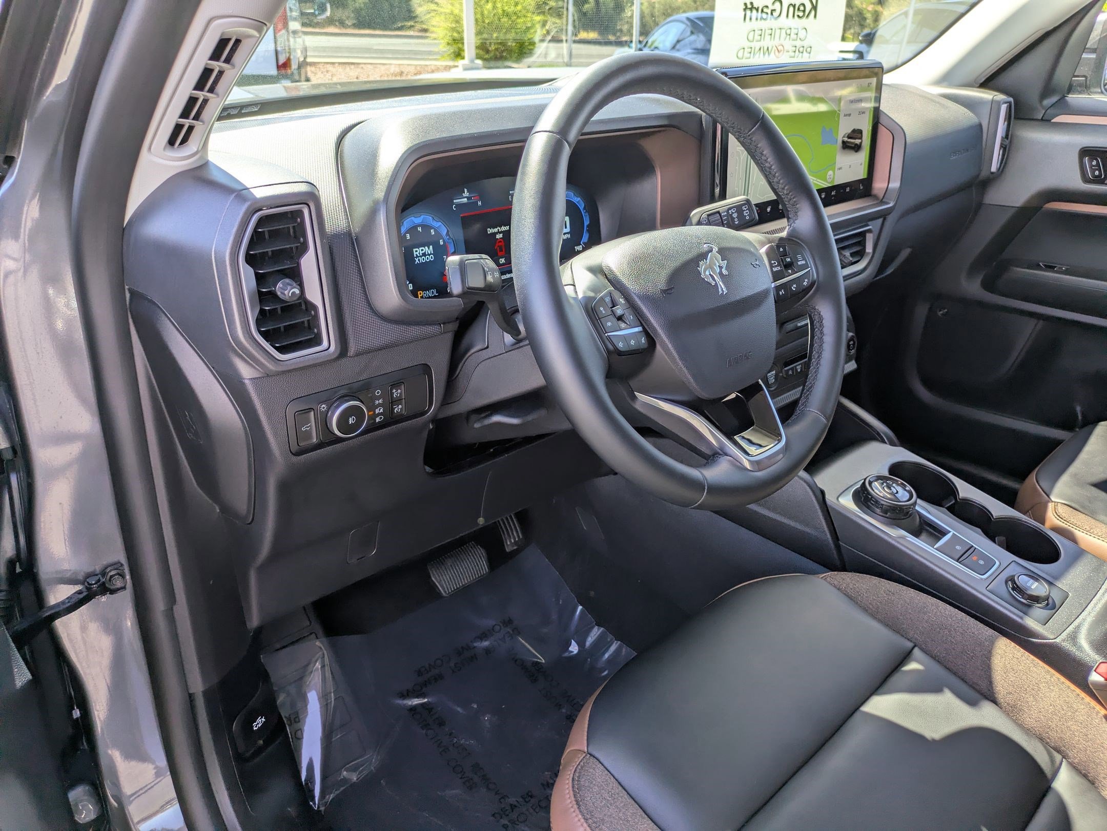 Certified 2025 Ford Bronco Sport Outer Banks w/ Outer Banks Tech Package+ AWD/4WD image 16