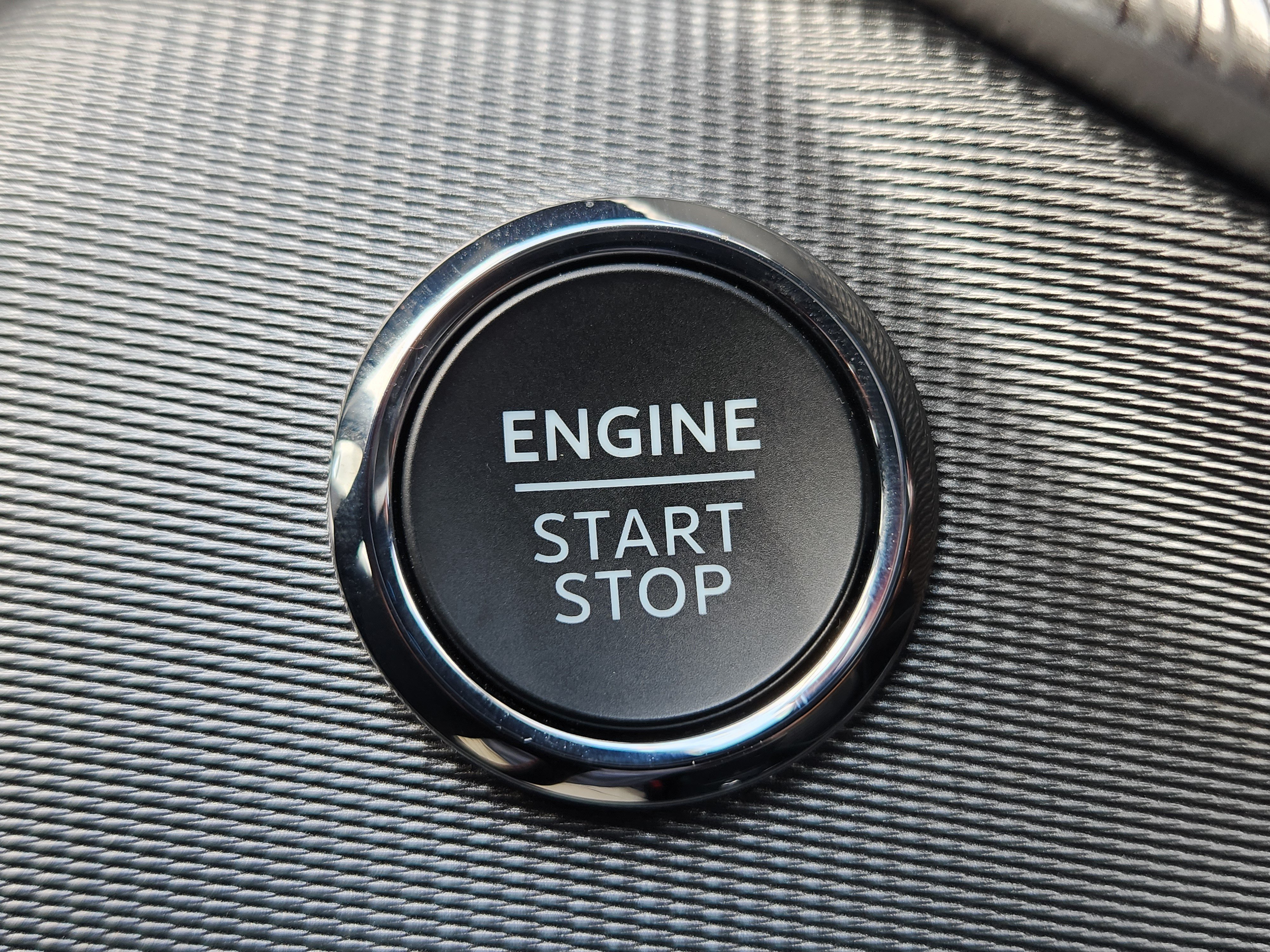 Certified 2025 Ford Explorer ST-Line AWD/4WD image 16