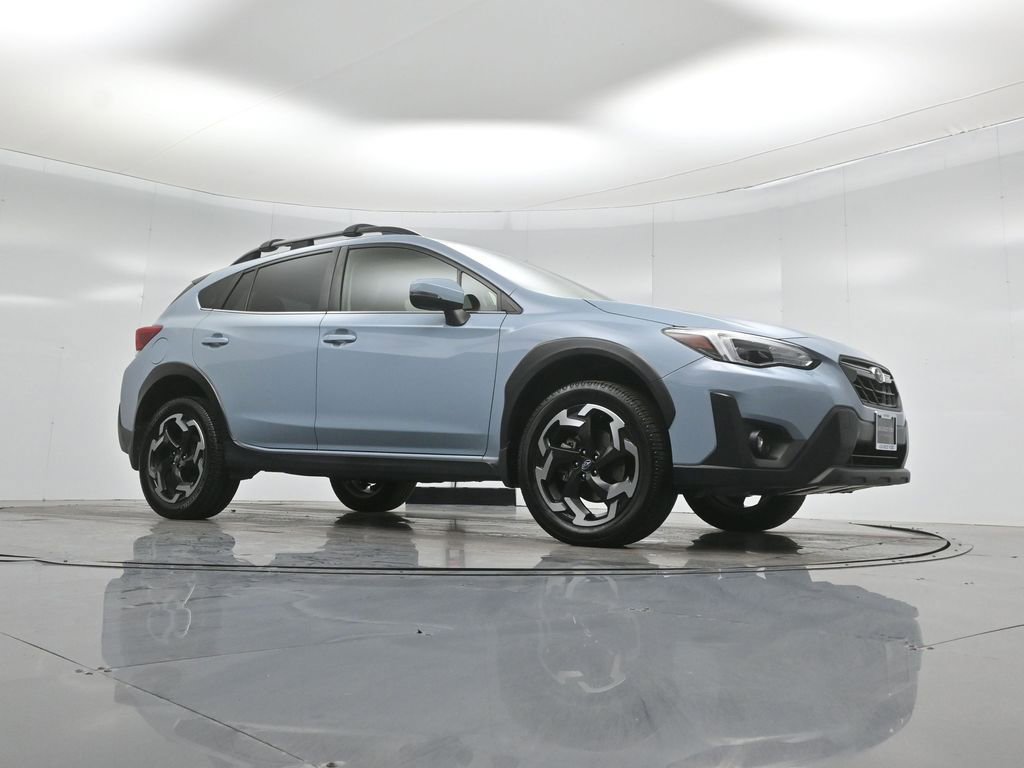 Used 2022 Subaru Crosstrek 2.5i Limited w/ Moonroof Package 2 image 4