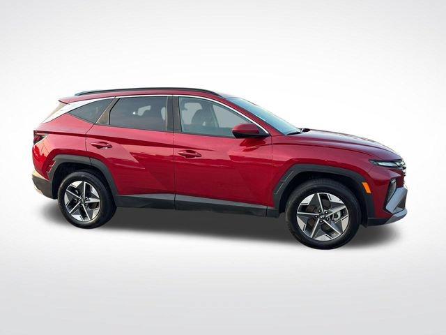Used 2025 Hyundai Tucson SEL AWD/4WD image 6