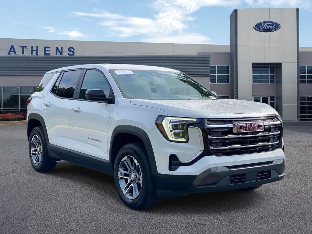 Used 2025 GMC Terrain Elevation AWD/4WD image 1