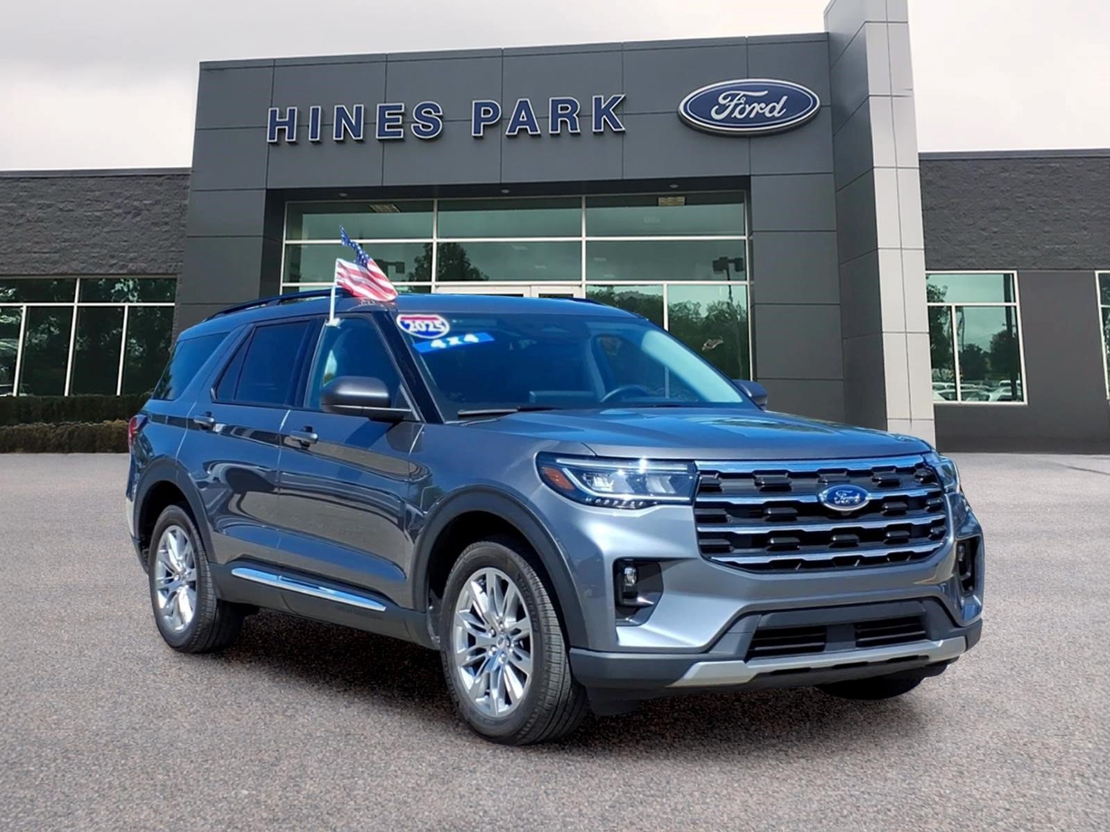 Certified 2025 Ford Explorer Active w/ Active Comfort Package
