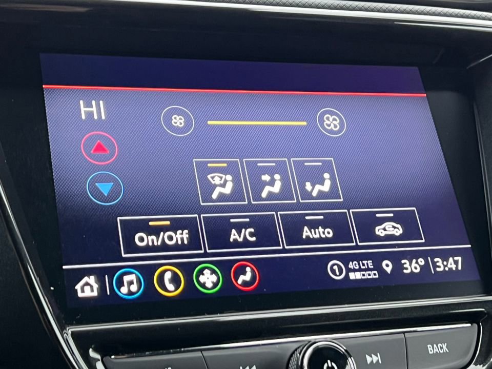 Used 2023 Chevrolet TrailBlazer ACTIV w/ Sun and Liftgate Package image 27