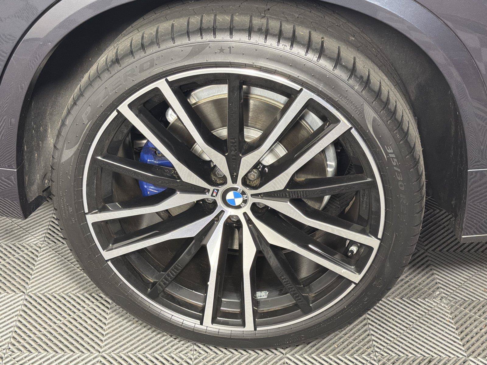 Used 2021 BMW X5 M50i w/ Premium Package AWD/4WD image 19