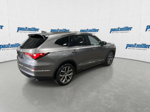 Used 2023 Acura MDX FWD w/ Technology Package image 11