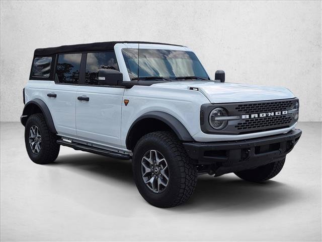 Certified 2023 Ford Bronco Badlands AWD/4WD image 3