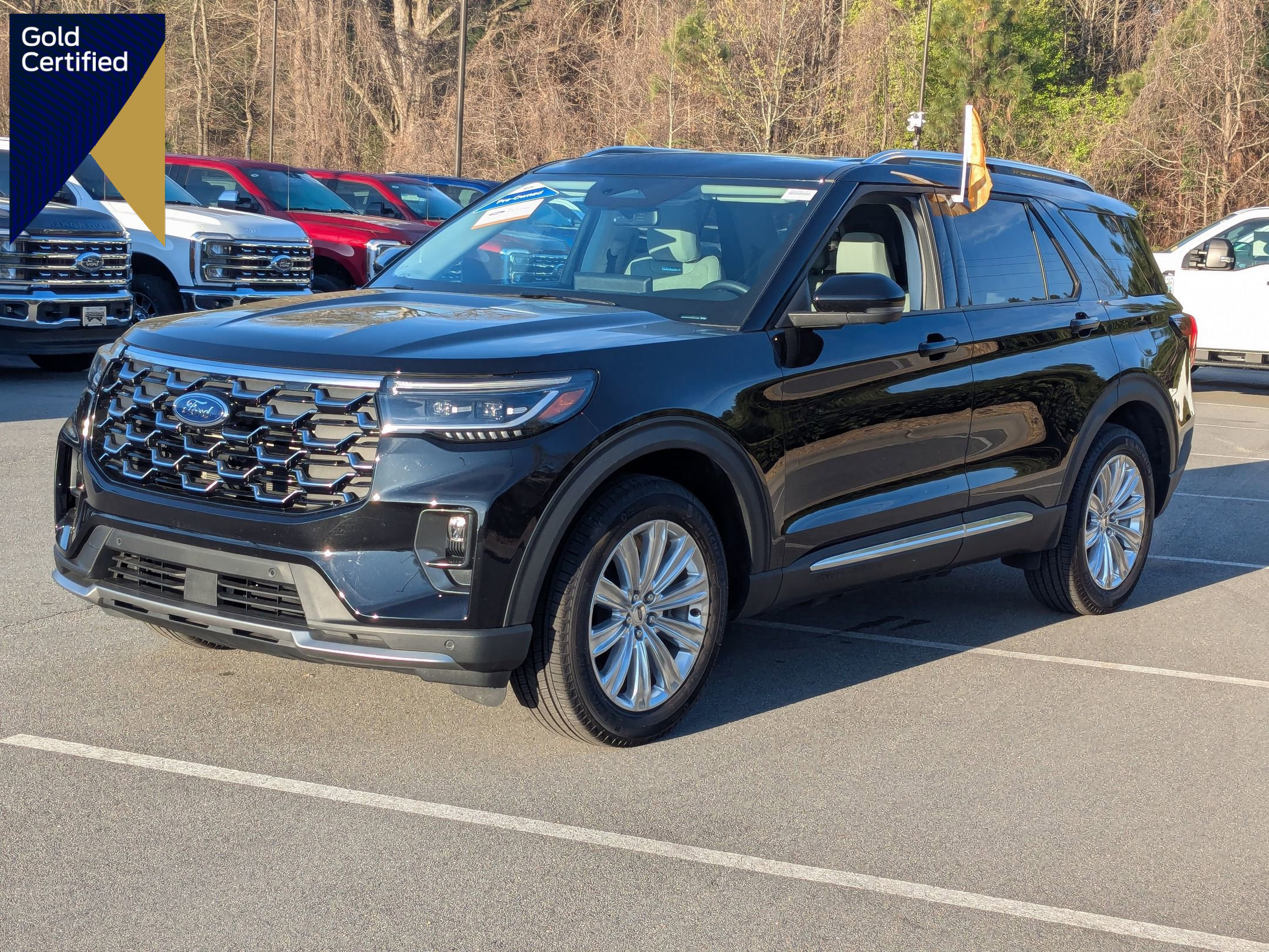 Certified 2025 Ford Explorer Platinum w/ LUX Leather Package image 1