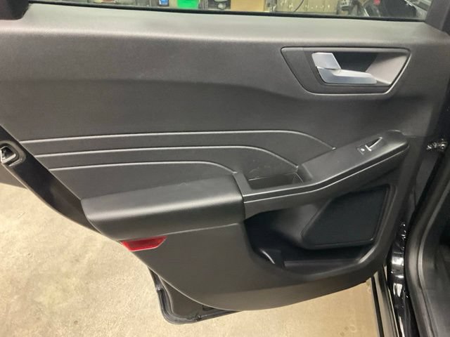 Certified 2026 Ford Escape ST-Line AWD/4WD image 15