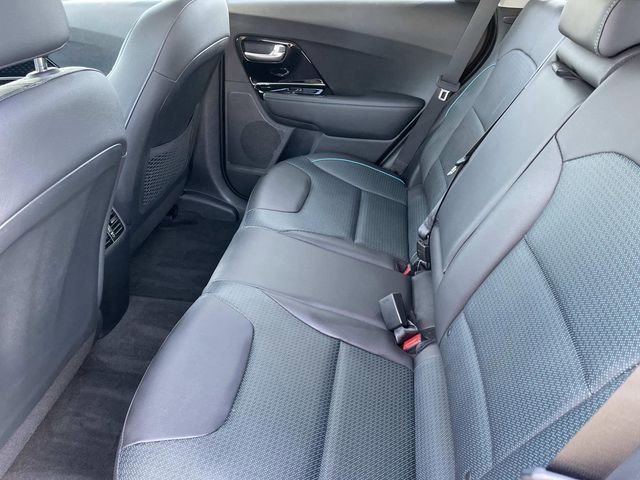 Used 2022 Kia Niro EX Premium image 24