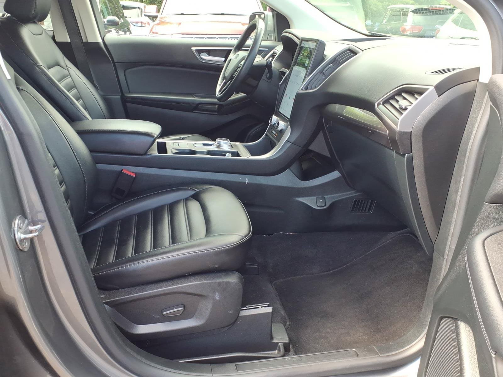 Certified 2024 Ford Edge SEL w/ Convenience Package AWD/4WD image 20