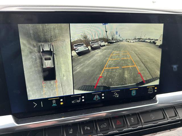 Used 2025 Chevrolet Silverado 2500 LTZ w/ LTZ Premium Package image 30