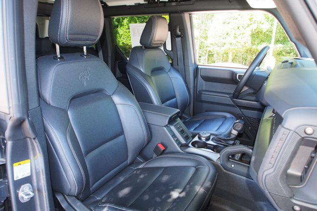 Certified 2025 Ford Bronco Badlands AWD/4WD image 11