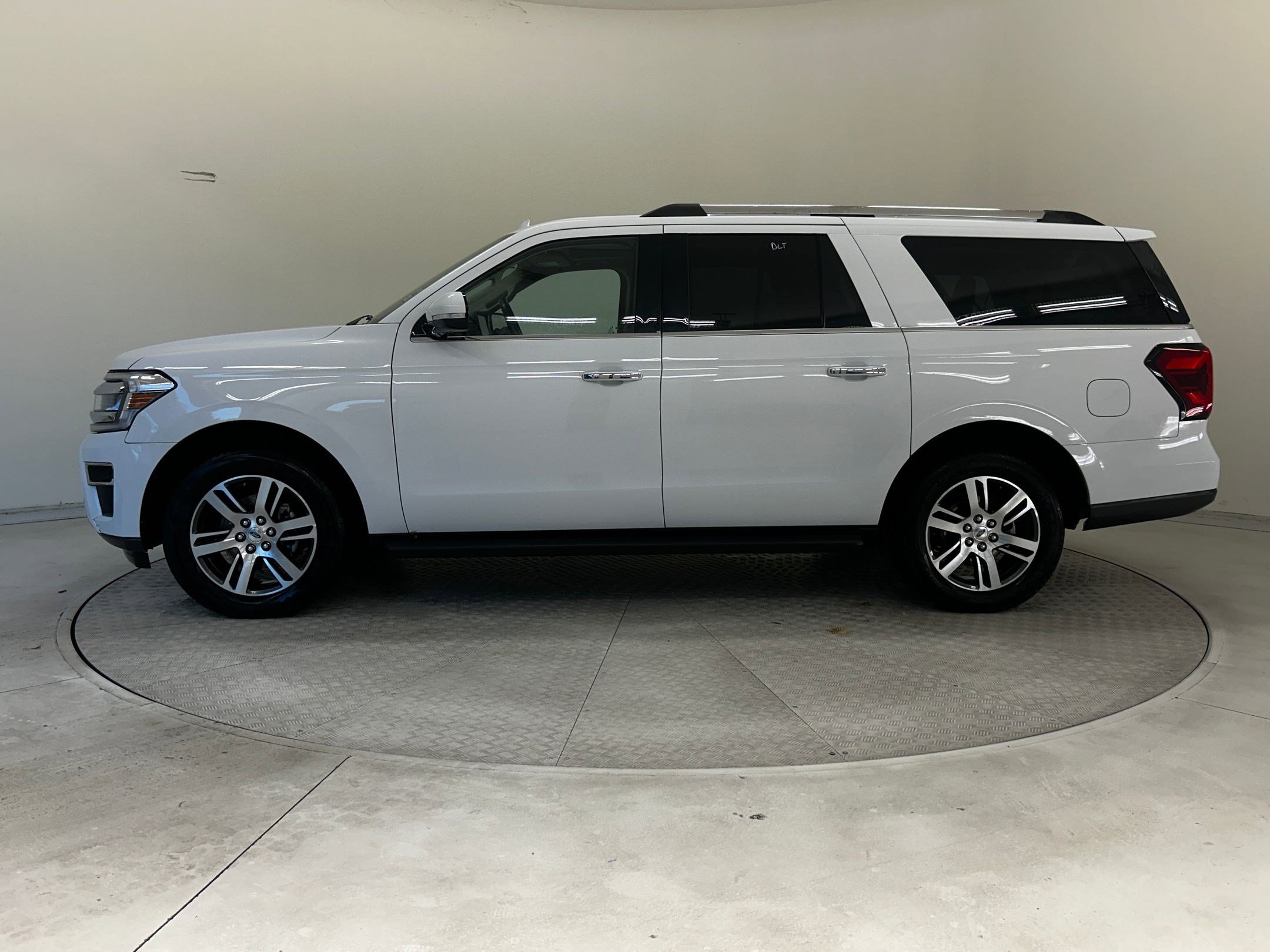 Certified 2024 Ford Expedition Max Limited image 2