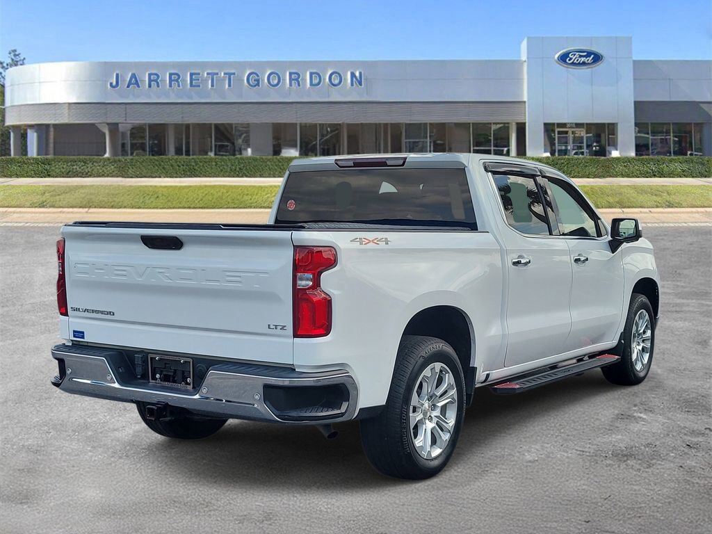 Used 2023 Chevrolet Silverado 1500 LTZ AWD/4WD image 4