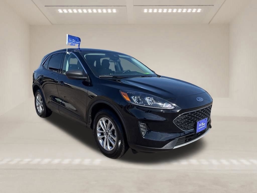 Certified 2022 Ford Escape SE w/ Convenience Package
