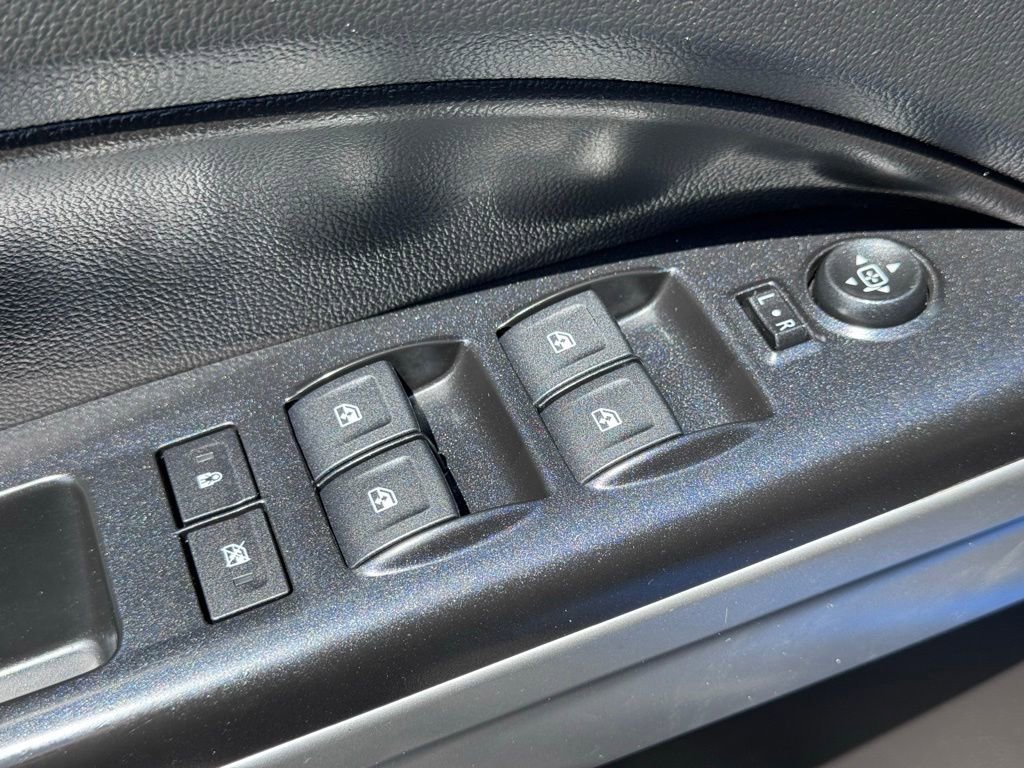 Used 2019 Chevrolet Colorado LT w/ LT Convenience Package AWD/4WD image 27
