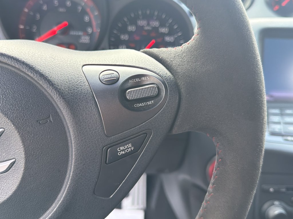 Used 2019 Nissan 370Z NISMO RWD image 20