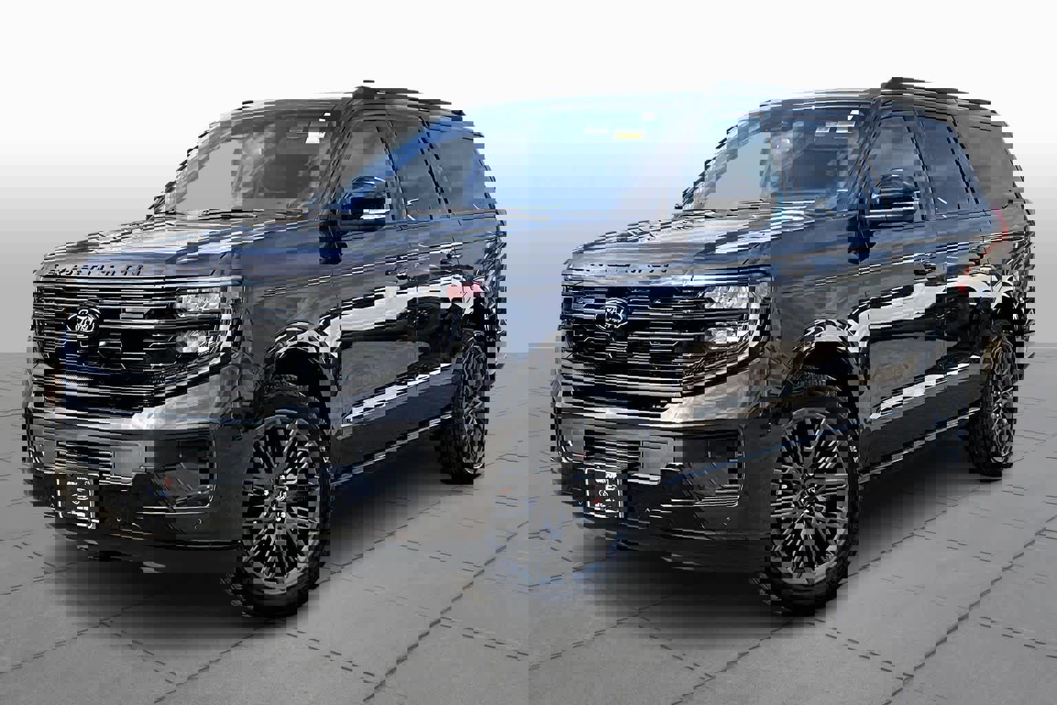 Certified 2025 Ford Expedition Max Platinum w/ Stealth Performance Package image 10