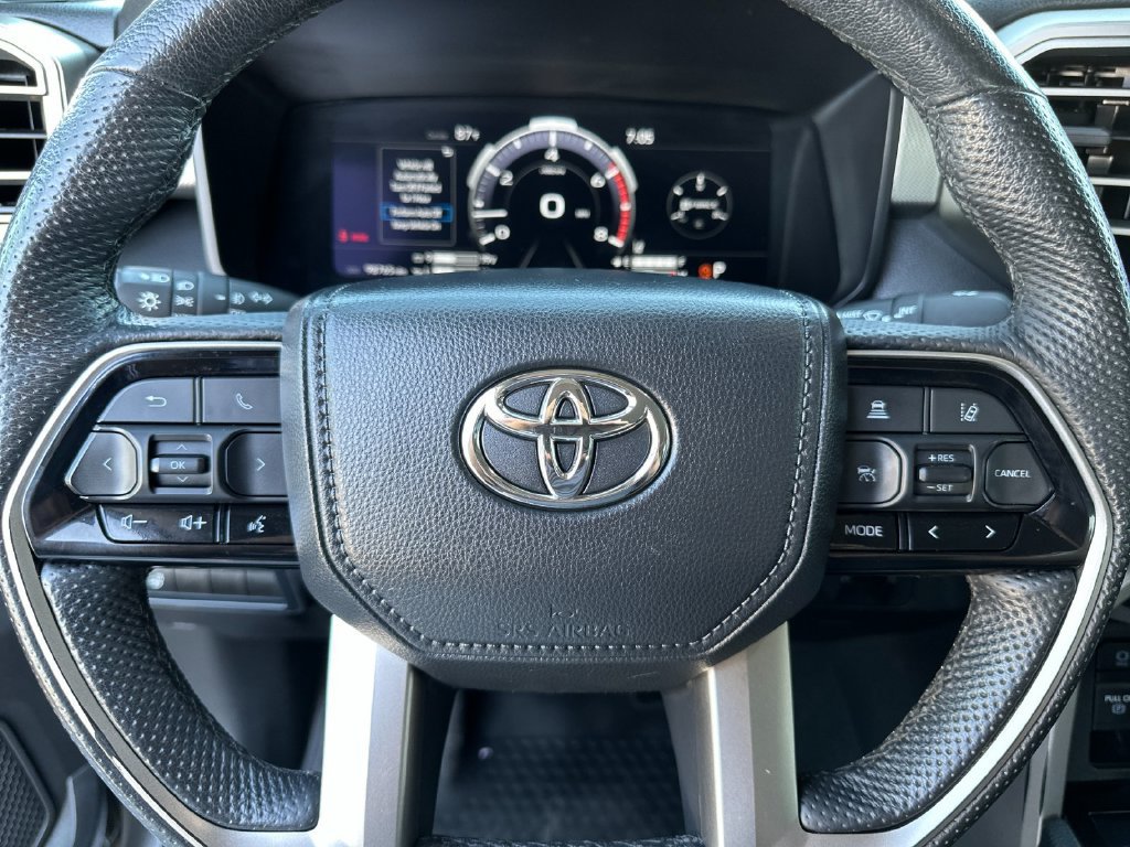 Used 2024 Toyota Tundra Limited AWD/4WD image 21