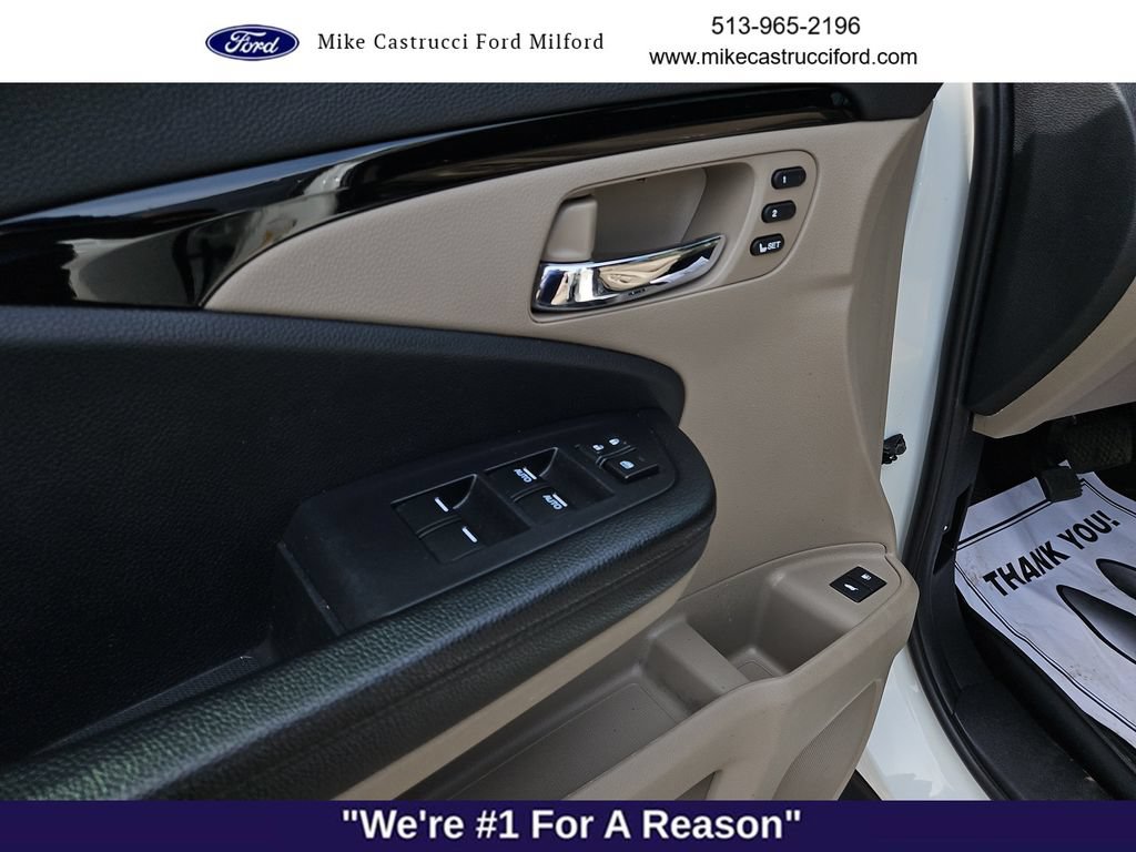 Used 2020 Honda Pilot Touring image 24