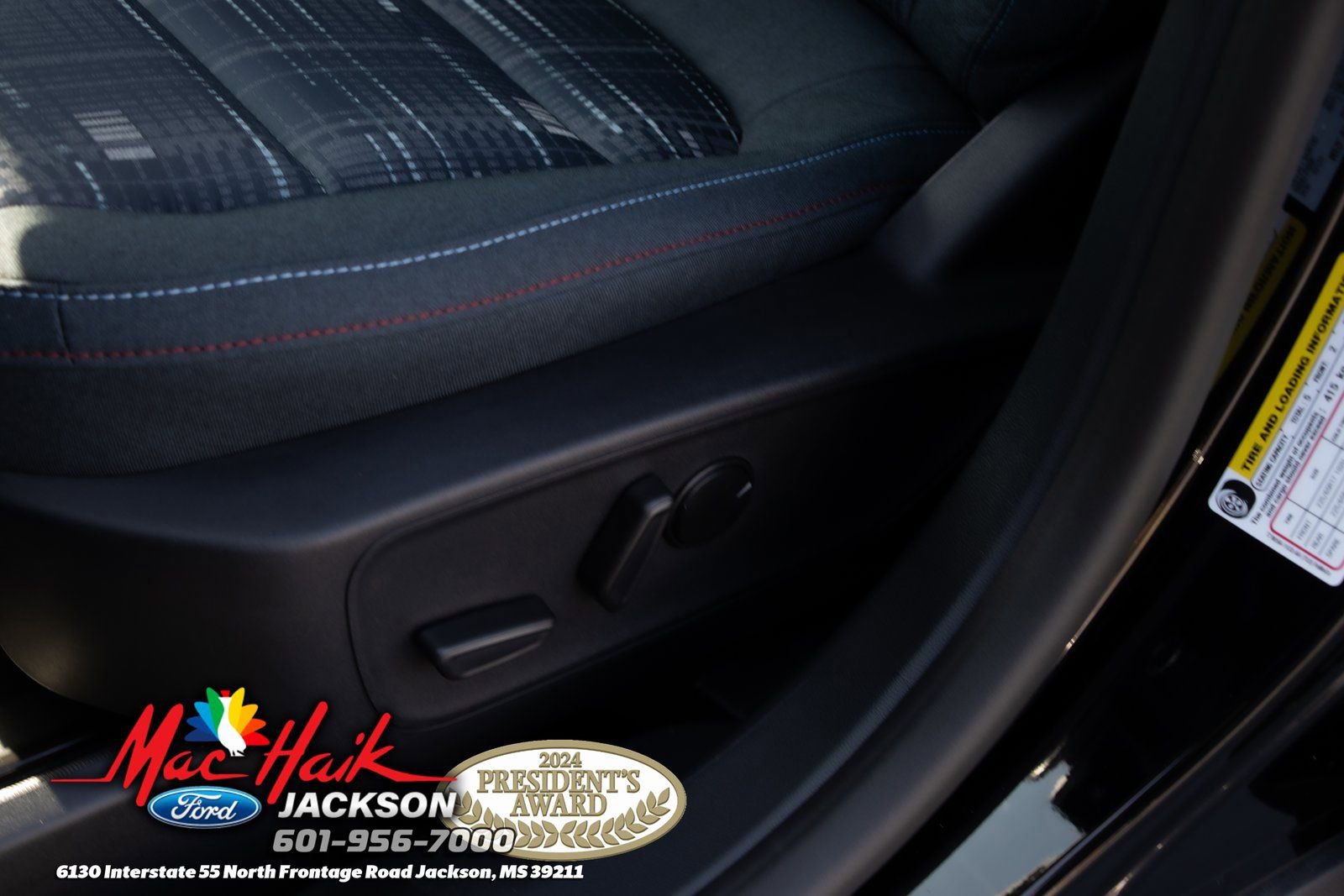 Certified 2025 Ford Bronco Sport Heritage w/ Convenience Package AWD/4WD image 8
