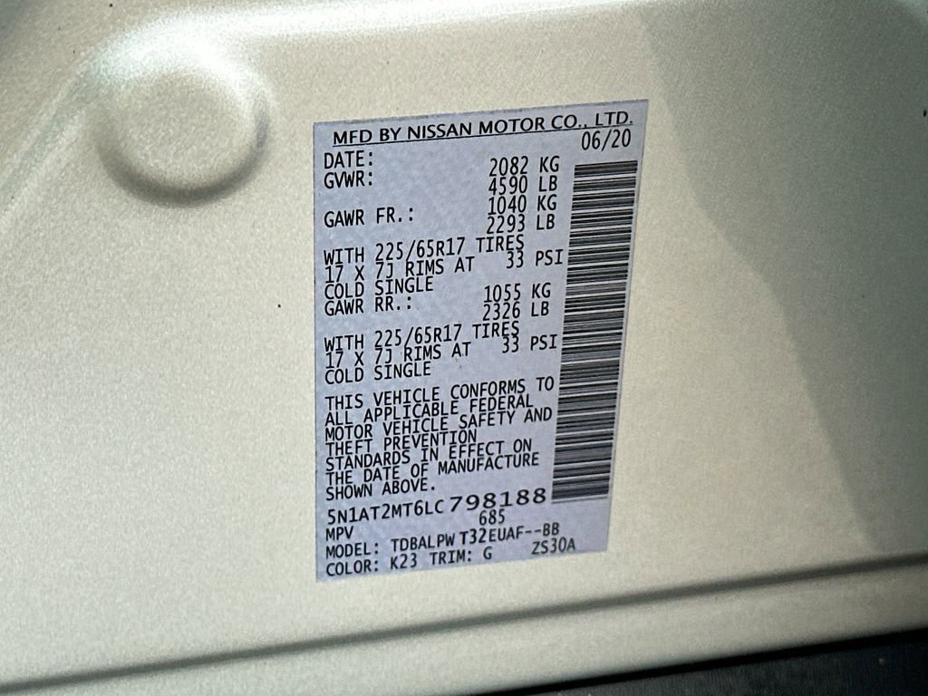 Used 2020 Nissan Rogue S w/ Special Edition Package FWD image 27