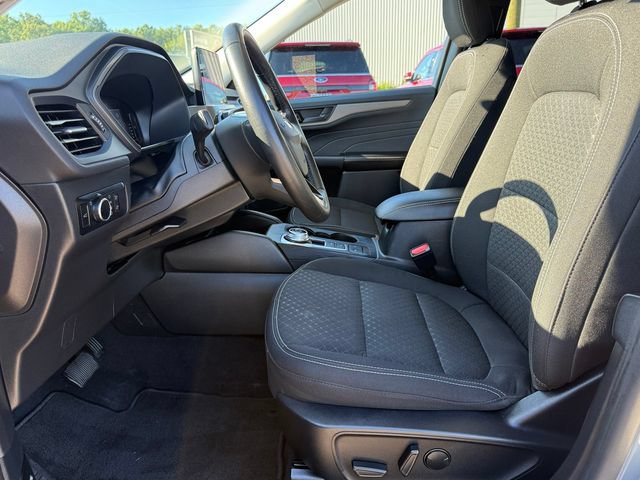 Certified 2023 Ford Escape Active AWD/4WD image 20