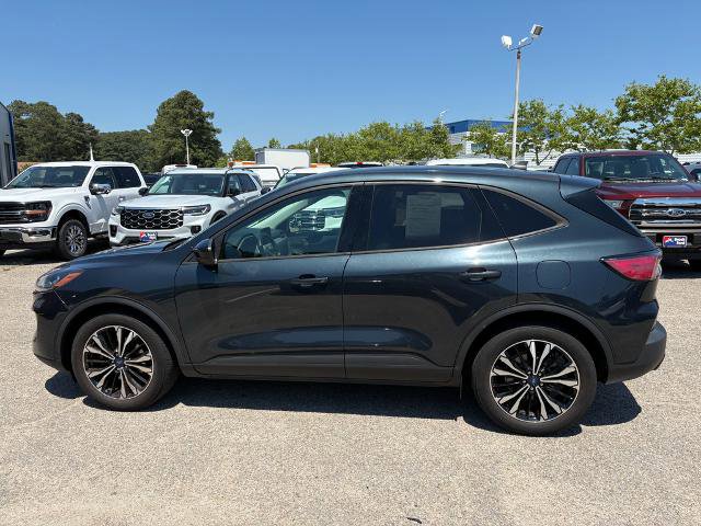 Certified 2022 Ford Escape SE w/ SE Sport Appearance Package FWD image 8