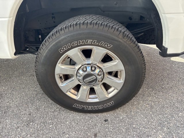 Certified 2022 Ford F250 Platinum w/ FX4 Off-Road Package image 7