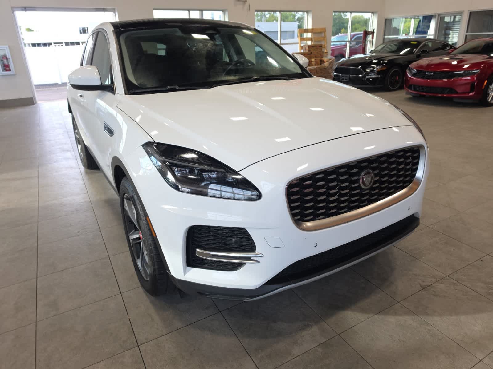 Used 2022 Jaguar E-PACE SE AWD/4WD image 3