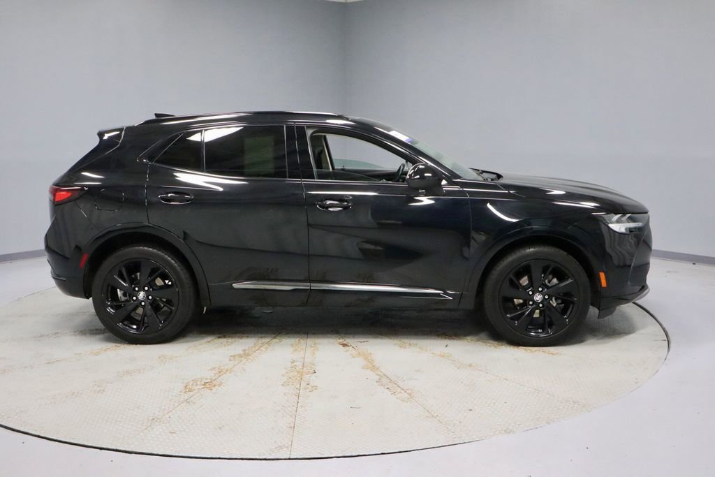 Used 2023 Buick Envision Essence w/ Sport Touring Package AWD/4WD image 5