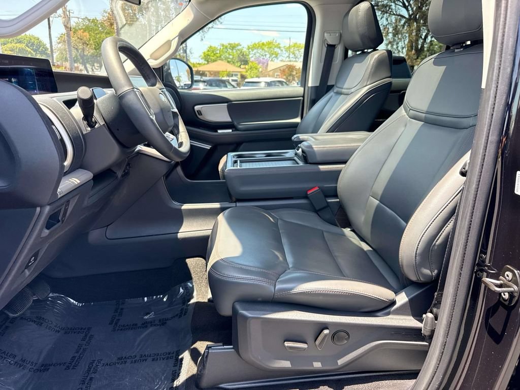 Certified 2025 Ford Expedition Active RWD image 25