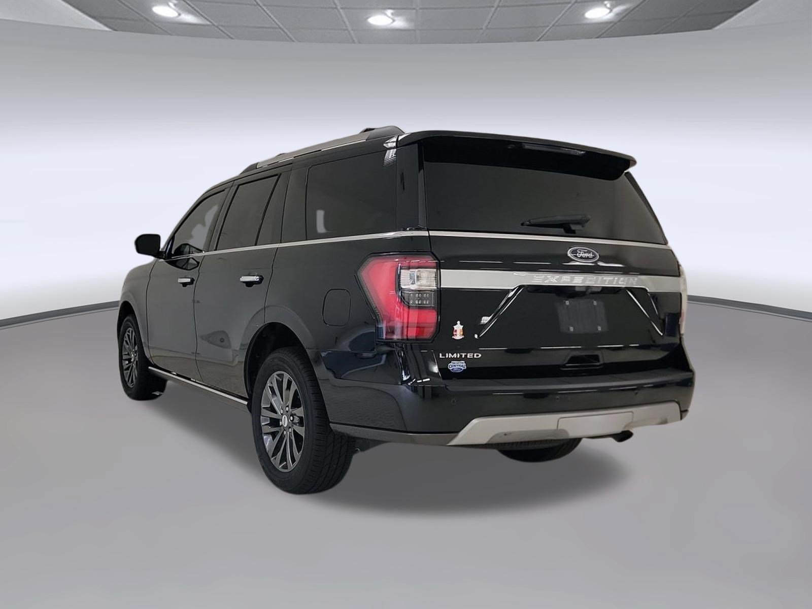 Certified 2021 Ford Expedition Limited w/ Cargo Package RWD image 3