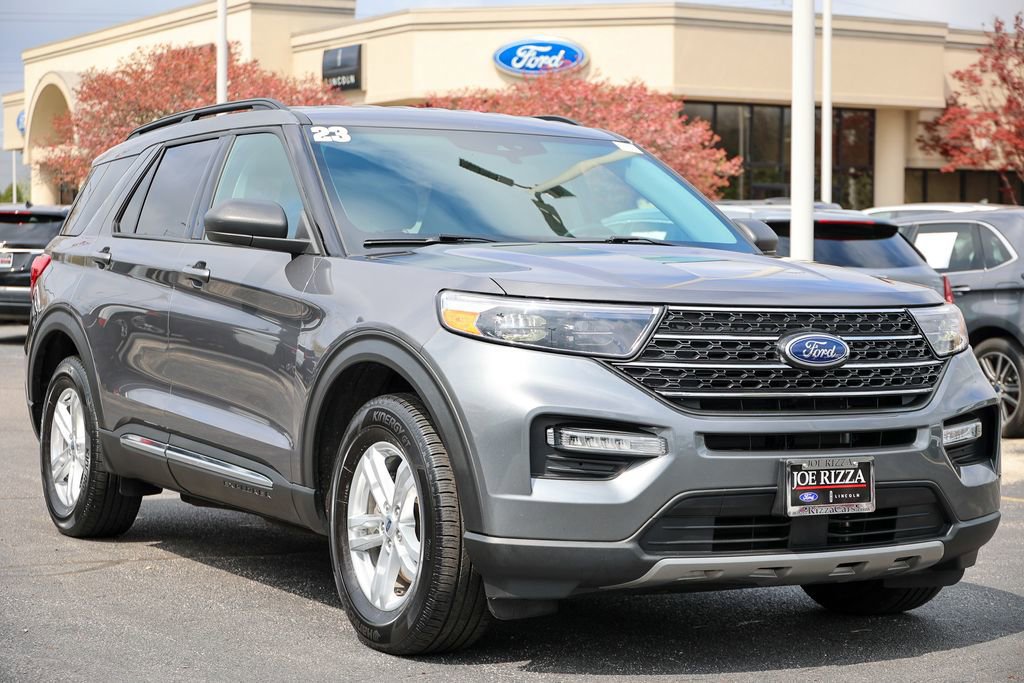 Certified 2023 Ford Explorer XLT w/ Equipment Group 202A image 16