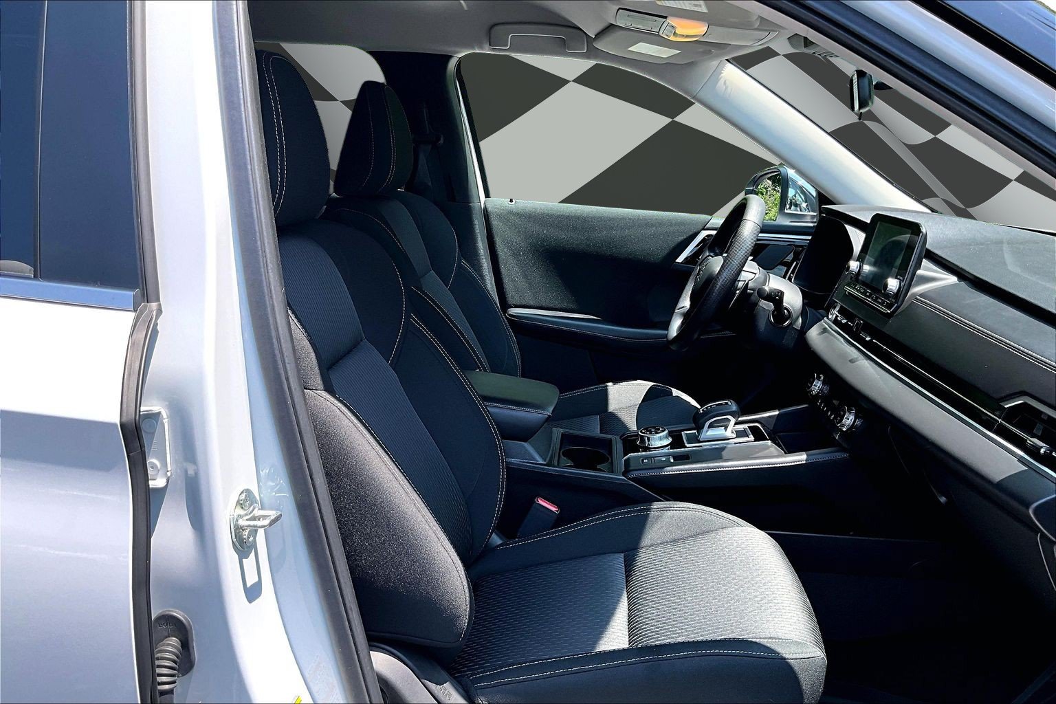 Used 2022 Mitsubishi Outlander ES AWD/4WD image 7