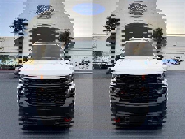 Used 2020 Chevrolet Silverado 1500 Custom Trail Boss w/ Custom Convenience Package image 8