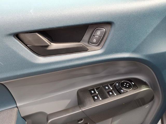 Certified 2023 Ford Maverick XL FWD image 16