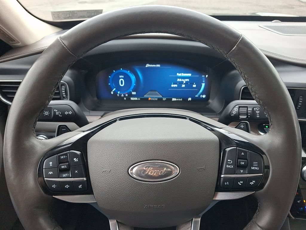 Certified 2021 Ford Explorer Platinum w/ Equipment Group 601A AWD/4WD image 21