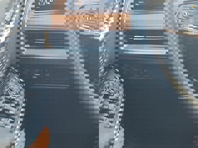 Used 2025 Cadillac XT4 Sport image 12