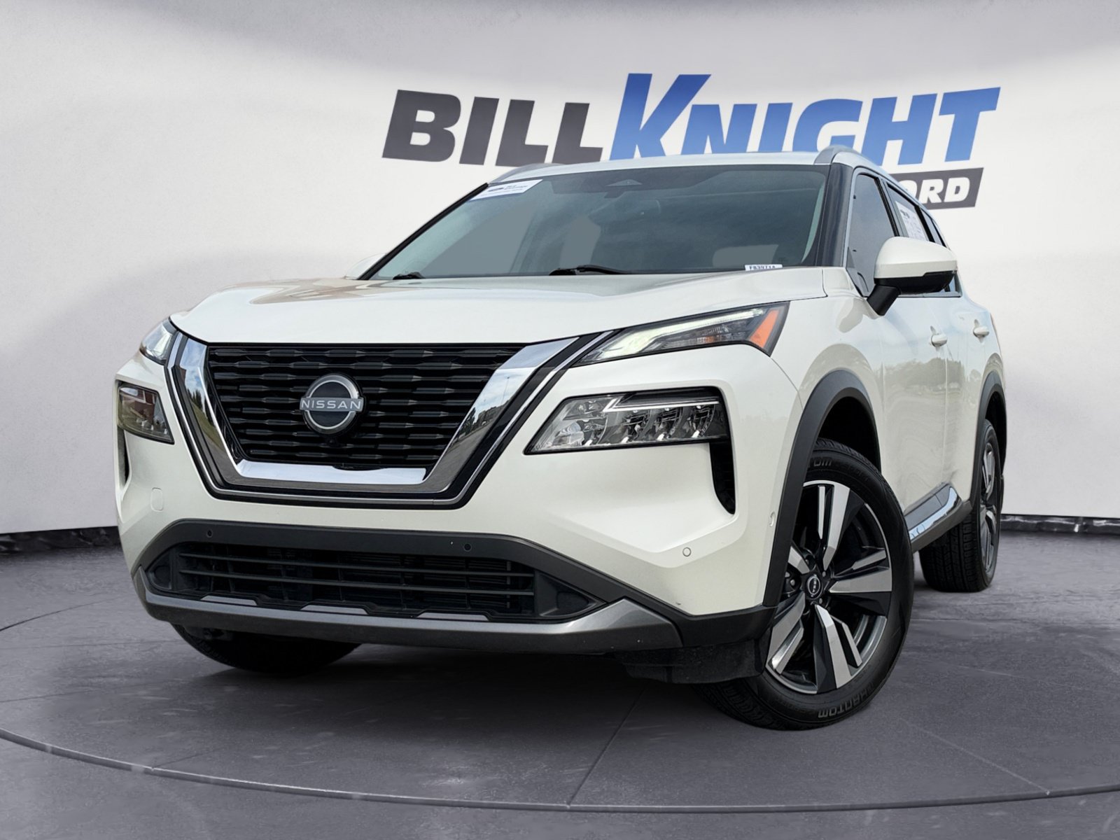 Used 2023 Nissan Rogue SL w/ SL Premium Package FWD image 1