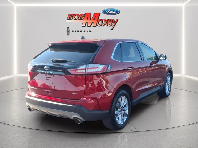 Certified 2023 Ford Edge Titanium AWD/4WD image 4