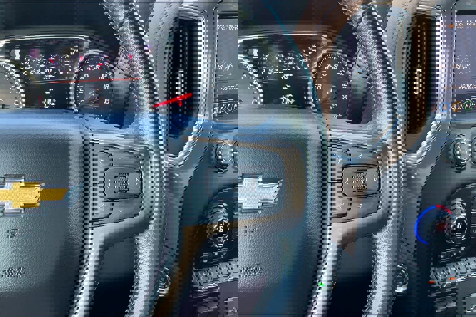 Used 2021 Chevrolet Silverado 1500 High Country w/ Technology Package image 24