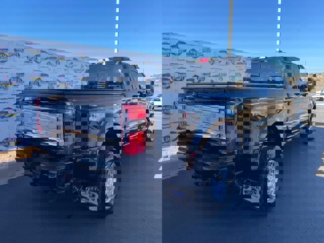 Certified 2024 Ford F350 Platinum image 3