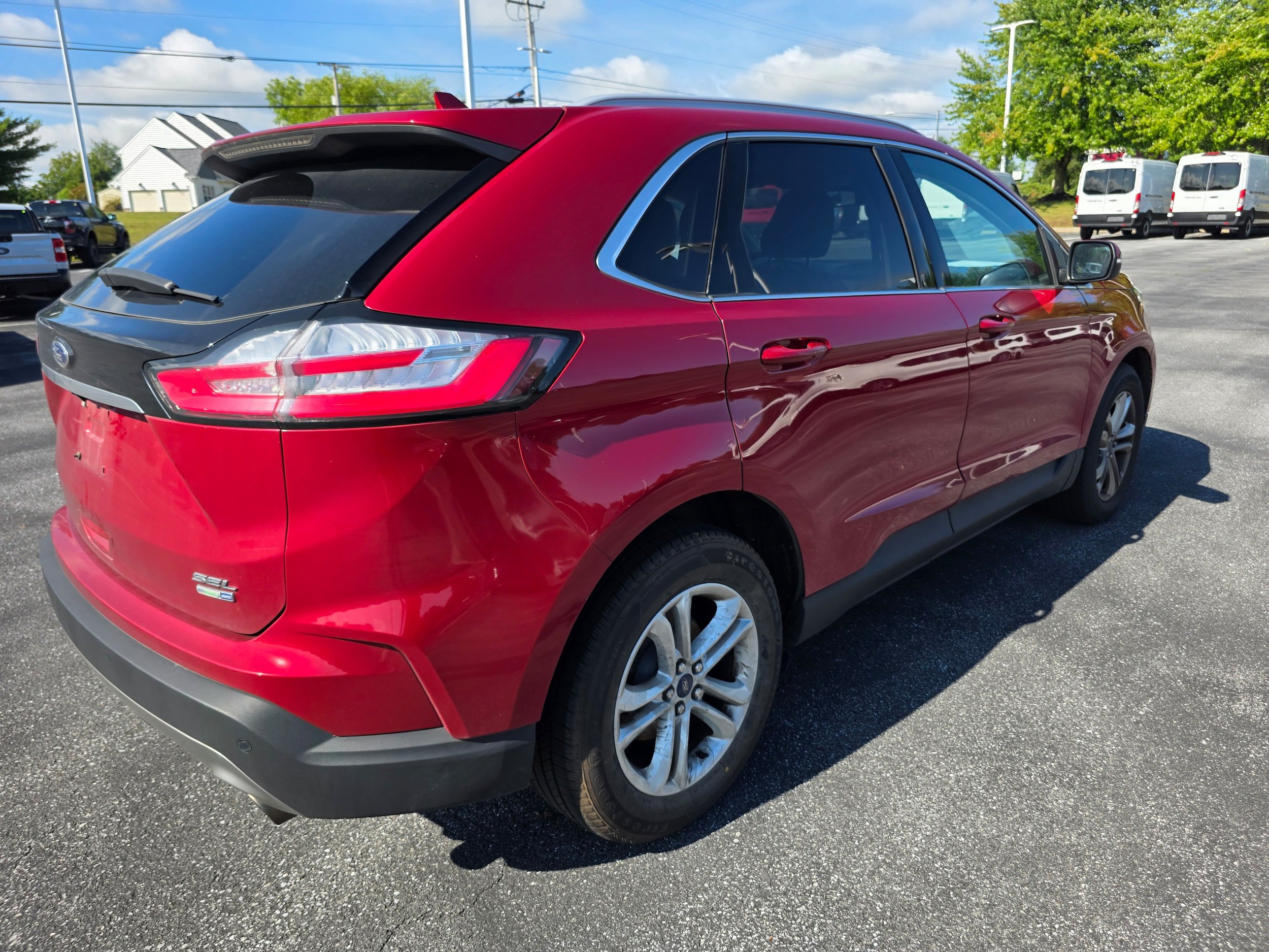 Certified 2020 Ford Edge SEL w/ Convenience Package AWD/4WD image 4
